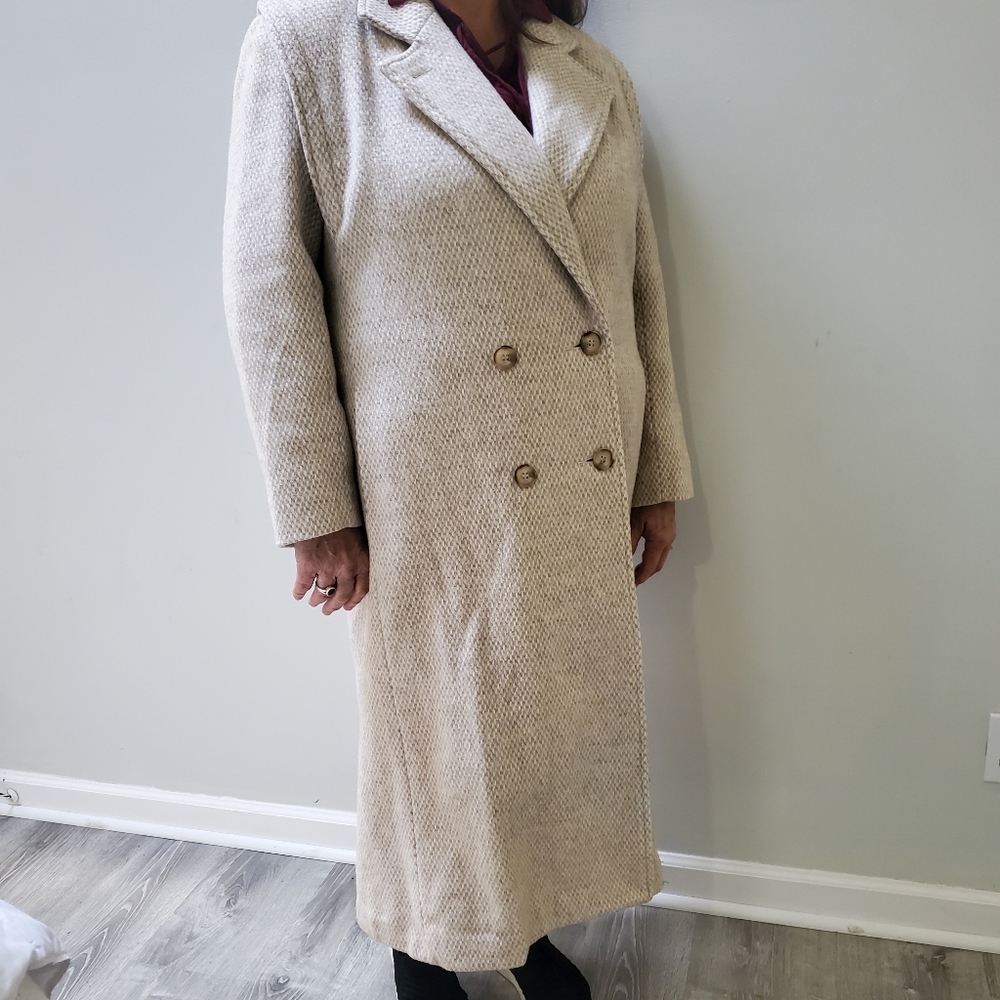 Perry Ellis beige wool Full length dress coat
